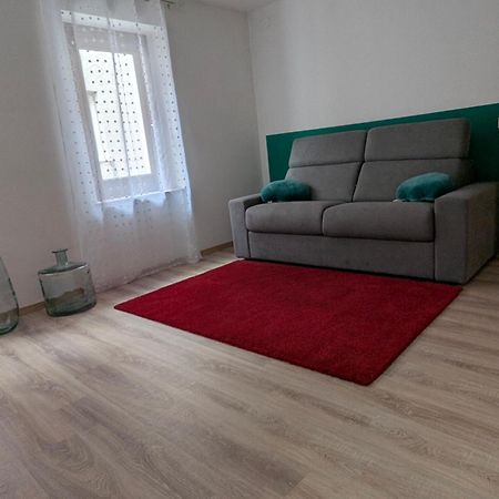 Spazioso E Completo Appartamento Con 3 Camere, Doppi Servizi, Fino A 8 Posti Letto 佩达韦纳 外观 照片