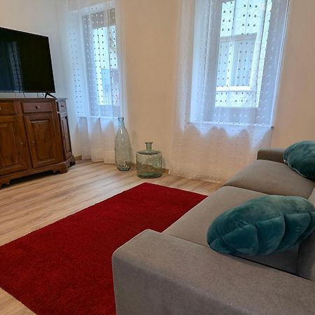 Spazioso E Completo Appartamento Con 3 Camere, Doppi Servizi, Fino A 8 Posti Letto 佩达韦纳 外观 照片