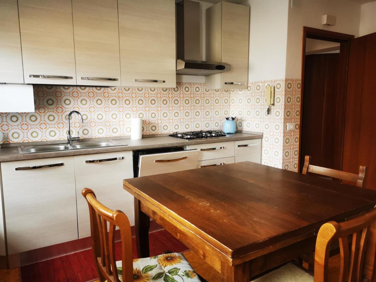 Spazioso E Completo Appartamento Con 3 Camere, Doppi Servizi, Fino A 8 Posti Letto 佩达韦纳 外观 照片