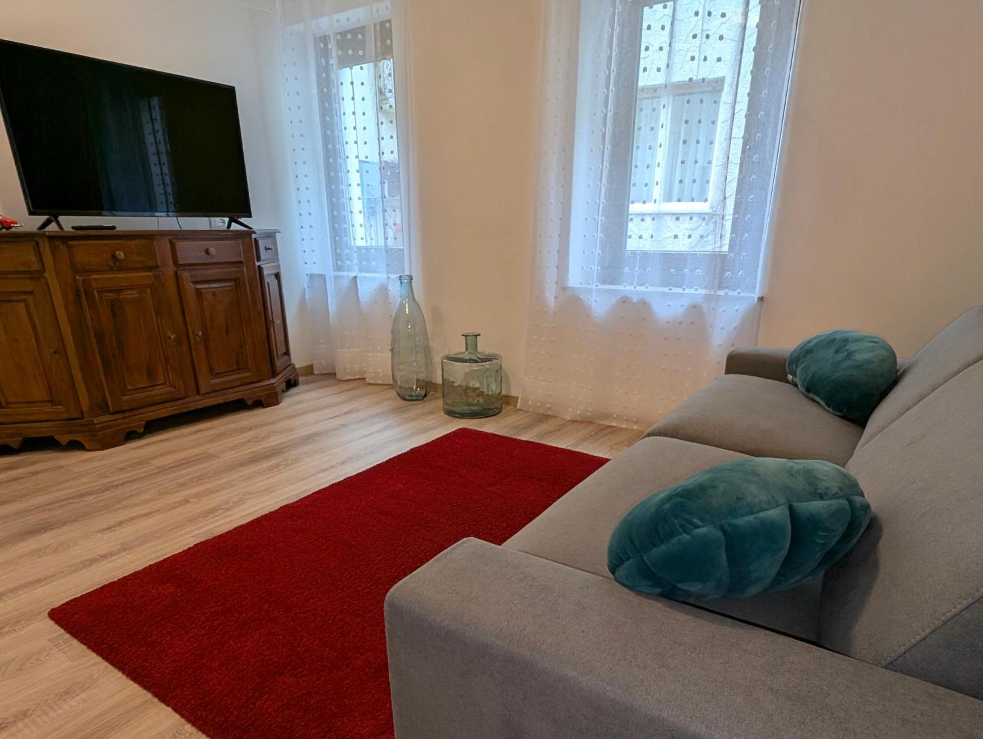 Spazioso E Completo Appartamento Con 3 Camere, Doppi Servizi, Fino A 8 Posti Letto 佩达韦纳 外观 照片